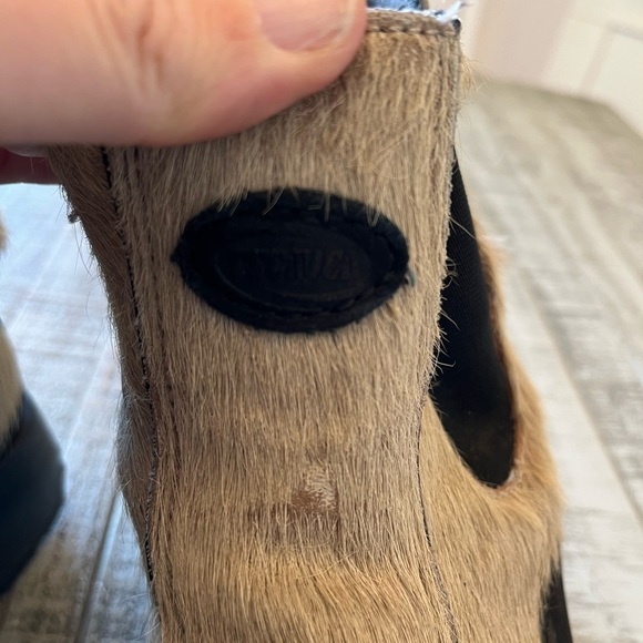 TECNICA Women’s Italian White Calf fur Ankle boot size 7 Winter Boot Waterproof - Picture 9 of 14